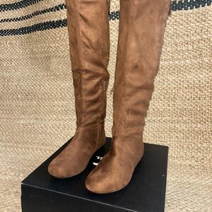 Brown Knee-High Women's Boots